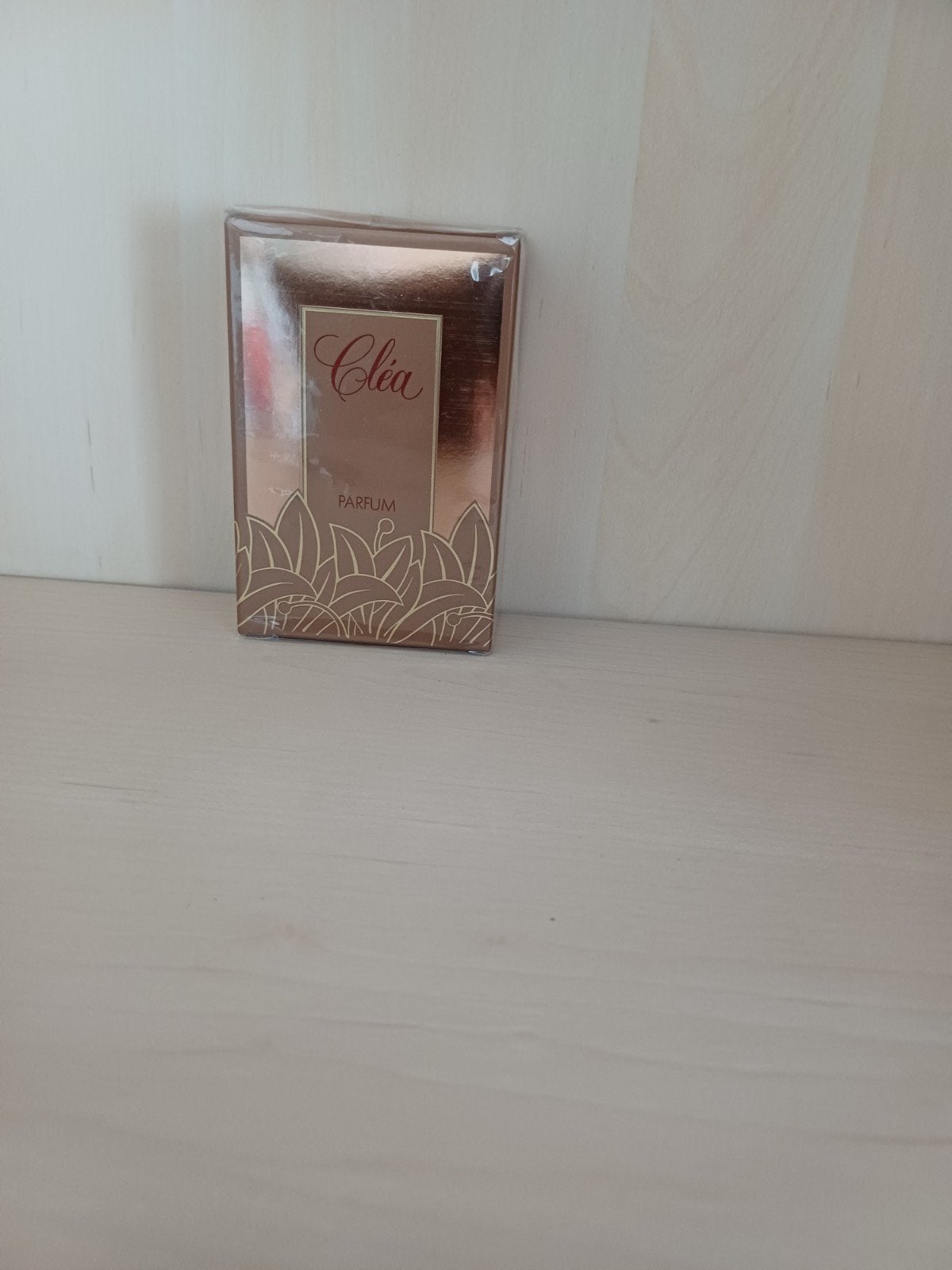 Cléa Yves Rocher 15ml puur parfum geseald vintage, Ophalen of Verzenden, Zo goed als nieuw, Parfumfles, Gevuld
