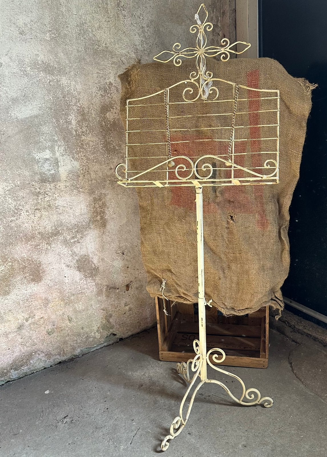 Brocante muziekstandaard, oud wit, ijzer, Ophalen, Gebruikt, 100 tot 150 cm, Overige typen