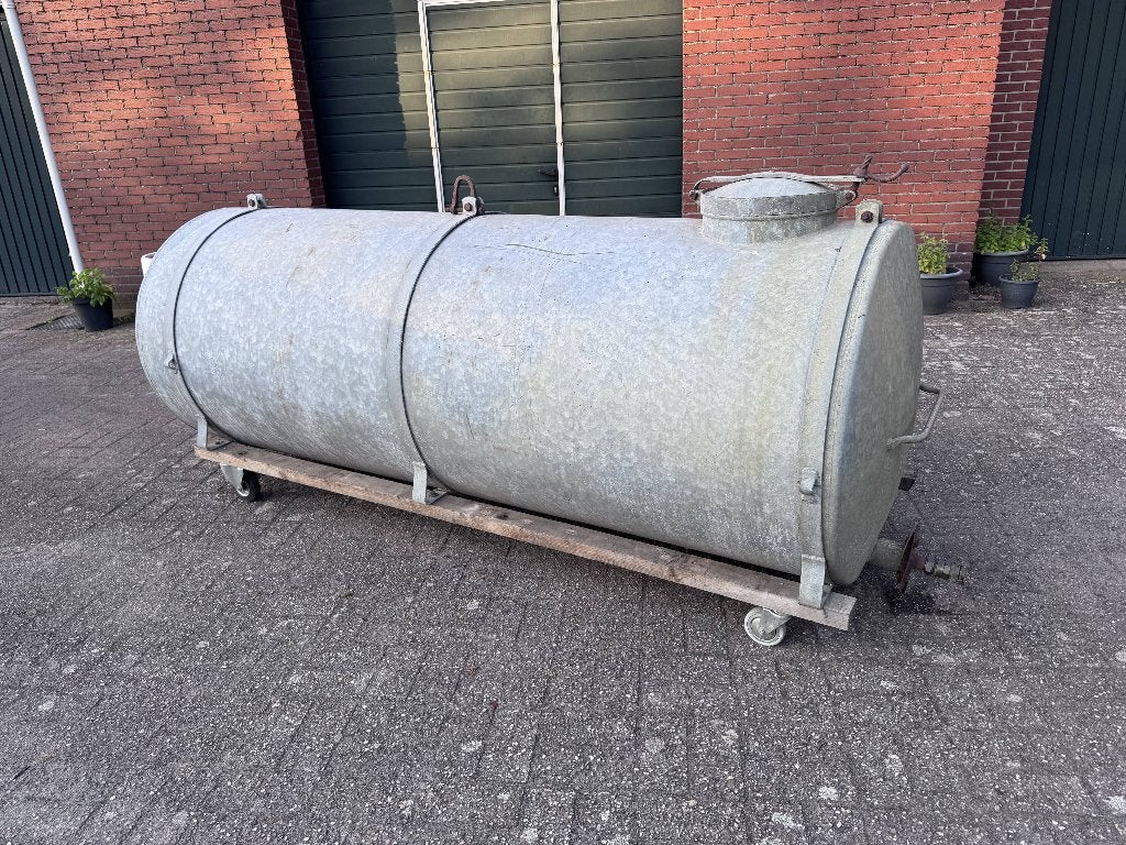 Watervat / watertank 1500 liter, Tuin en Terras, 150 liter of meer, Ophalen, Gebruikt, Metaal