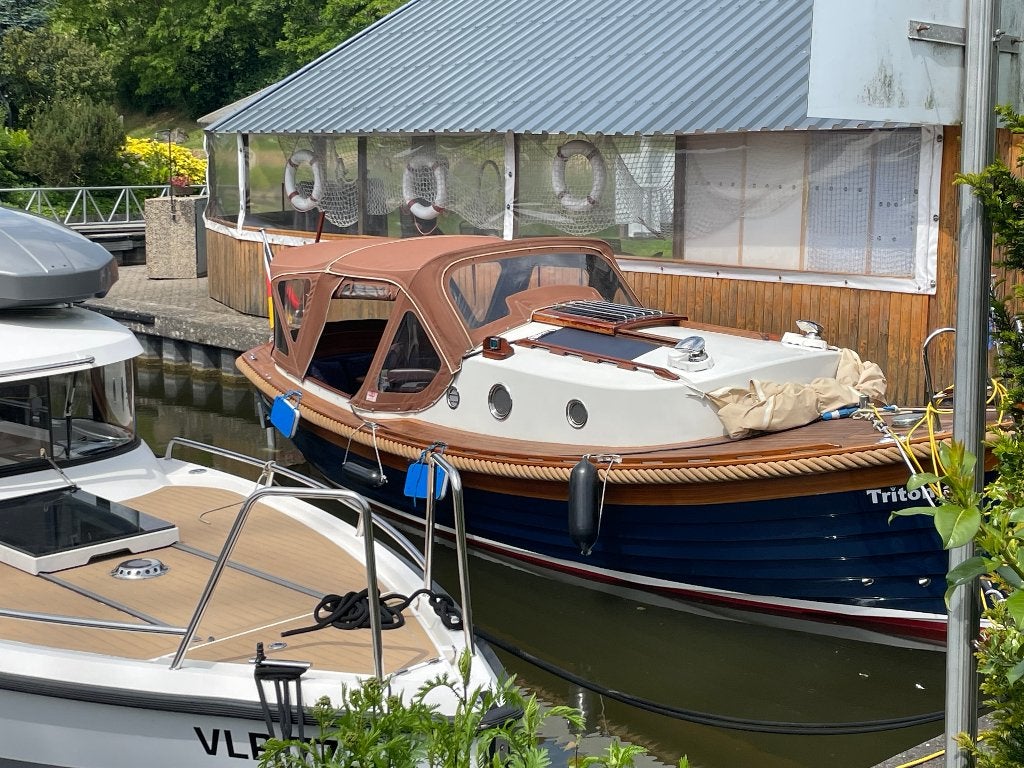 Klassiek Cabin Sloep Tritonia Elektro, Watersport en Boten, Overige typen, 1.95 meter, Binnenboordmotor, 85 cm