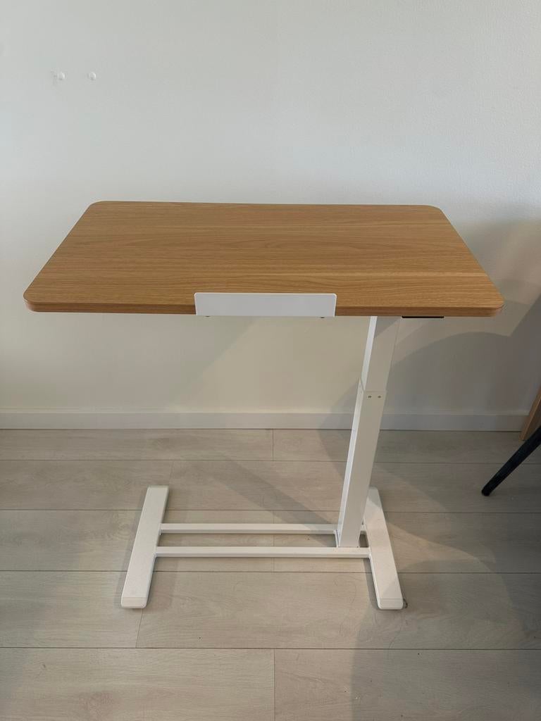 In hoogte verstelbare bijzettafel H3PRO, Ophalen, Zo goed als nieuw