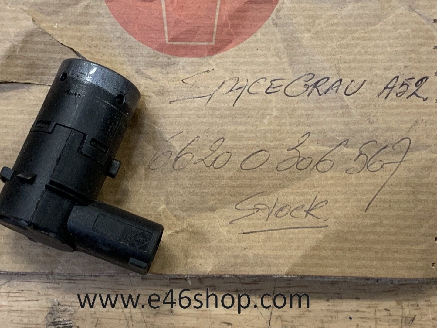 Foto 4 van PDC sensor BMW E39 E60 E61 E63 E64 Z4 MINI OE 66200306567 SP