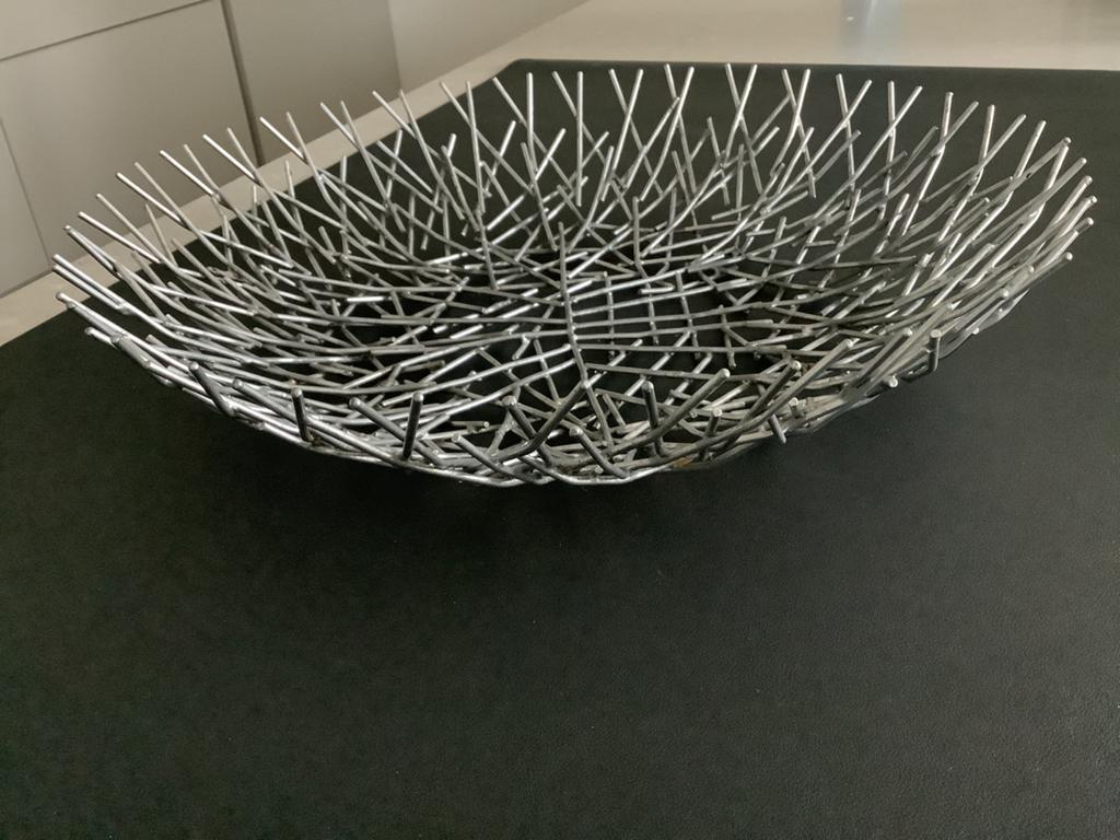 Leuke grote metalen fruitschaal schaal 40 x 8 cm, Ophalen of Verzenden, Rond, Overige materialen