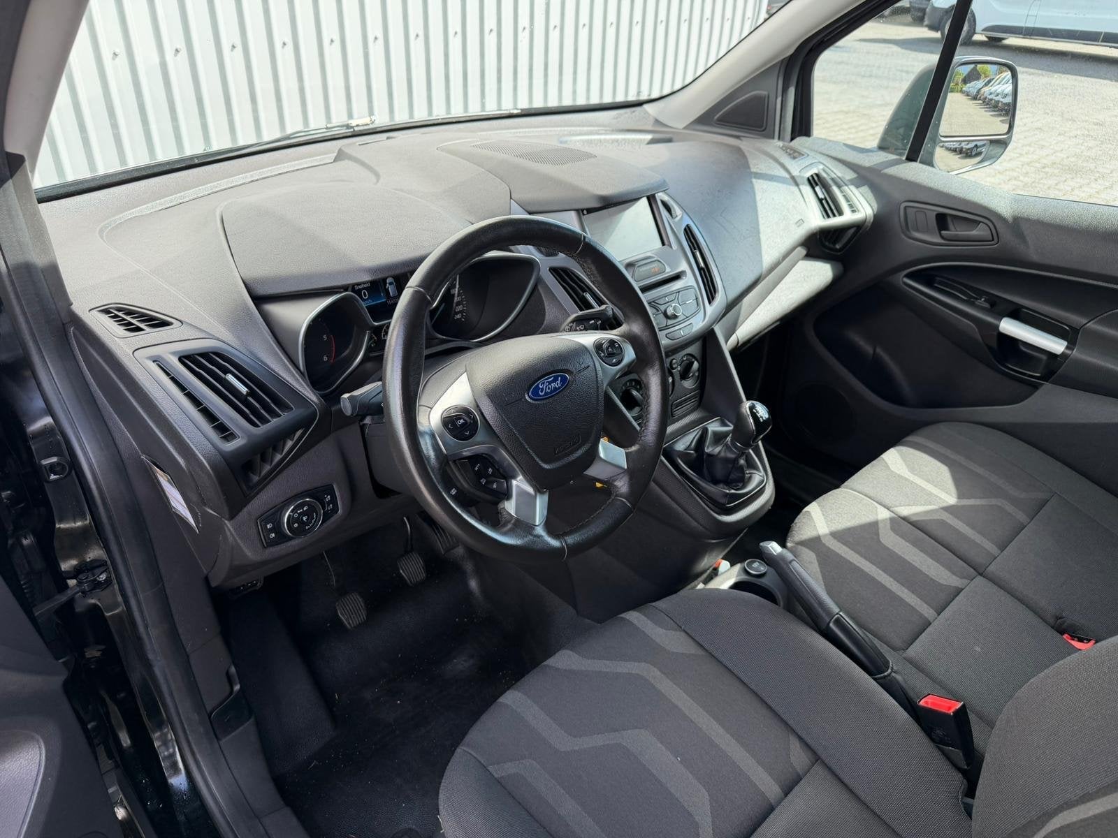 Ford Transit Connect 1.5 TDCI L1 Trend*NAVI*A/C*CAMERA*3-PER, Gebruikt, Euro 6, 4 cilinders, 1434 kg
