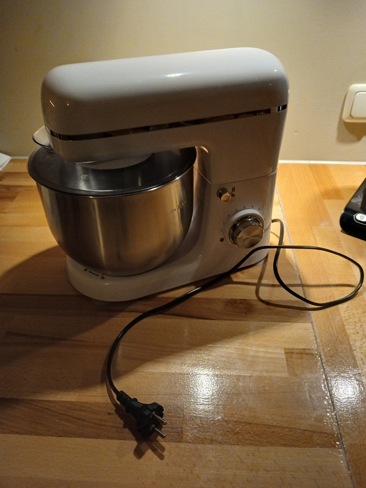 SilverCrest Keukenmachine - Prima staat, inclusief vlinder, 4 liter of meer, Ophalen of Verzenden, Zo goed als nieuw, 3 snelheden of meer