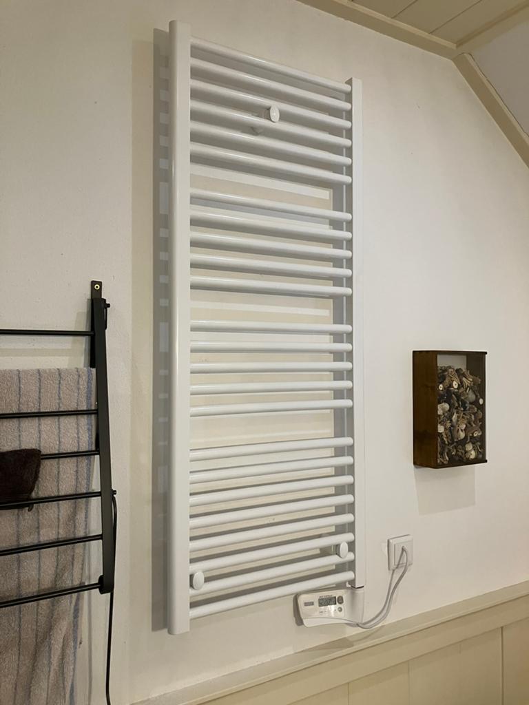 Handdoek disign radiator Radson, Doe-het-zelf en Verbouw, Verwarming en Radiatoren, Ophalen, Hoog rendement (Hr), Radiator, Minder dan 60 cm