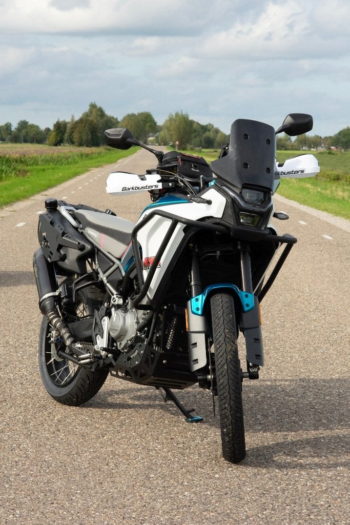 CFMoto 450MT | 10.500 km | 25L tankinhoud | Garantie 09-2029, Motoren, 450 cc, 2 cilinders, Traction Control, Occasion