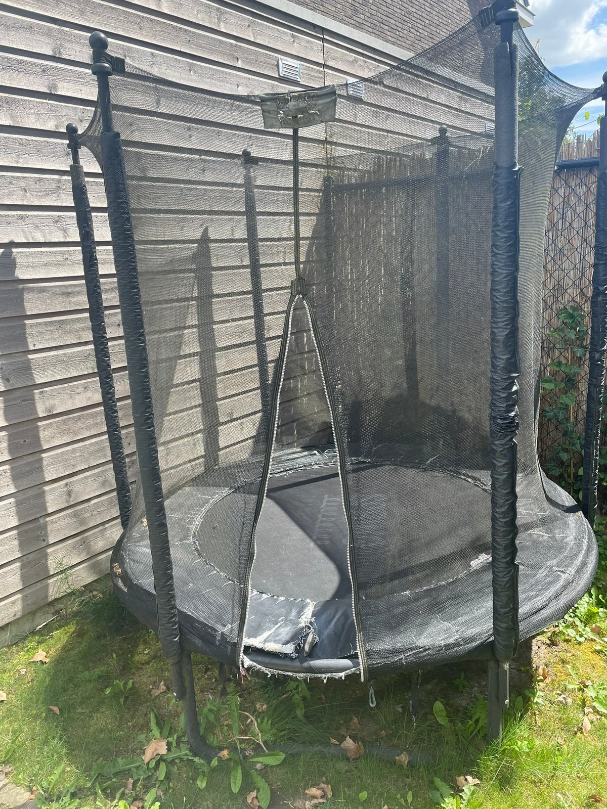 Trampoline Gratis!, Ophalen, Gebruikt