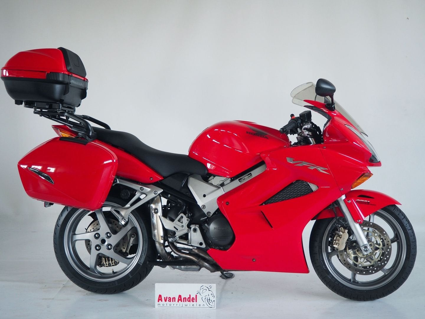HONDA VFR 800 VTEC ABS (bj 2004) 32,767 km, 782 cc, HONDA, 4 cilinders, Motorrijbewijs A
