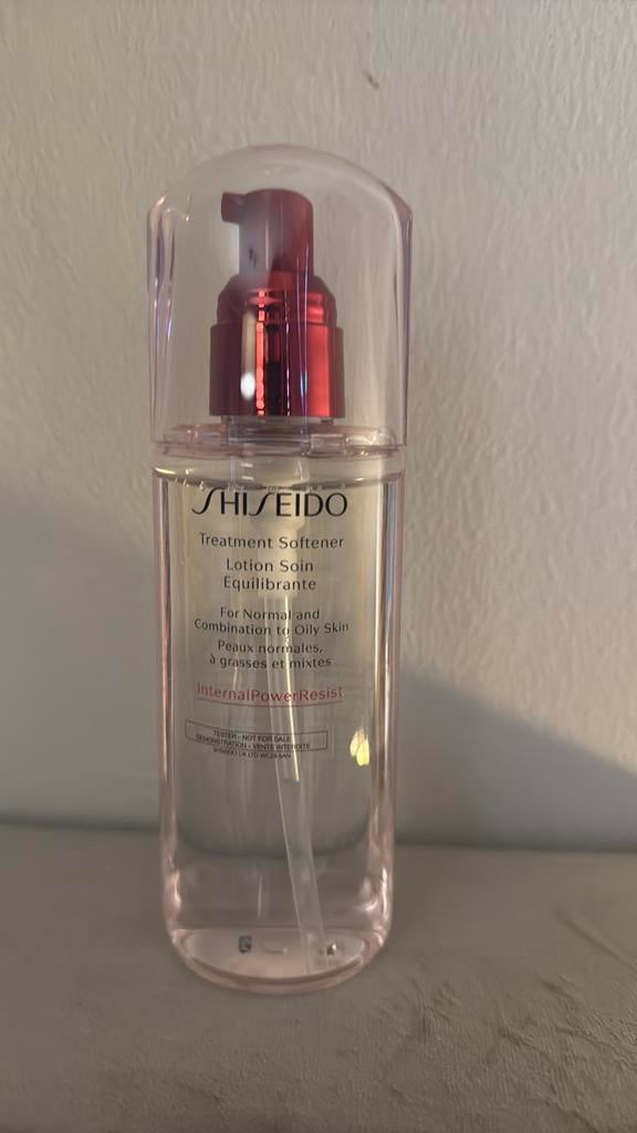 Shiseido lotion, Verzenden, Zo goed als nieuw, Gehele gezicht