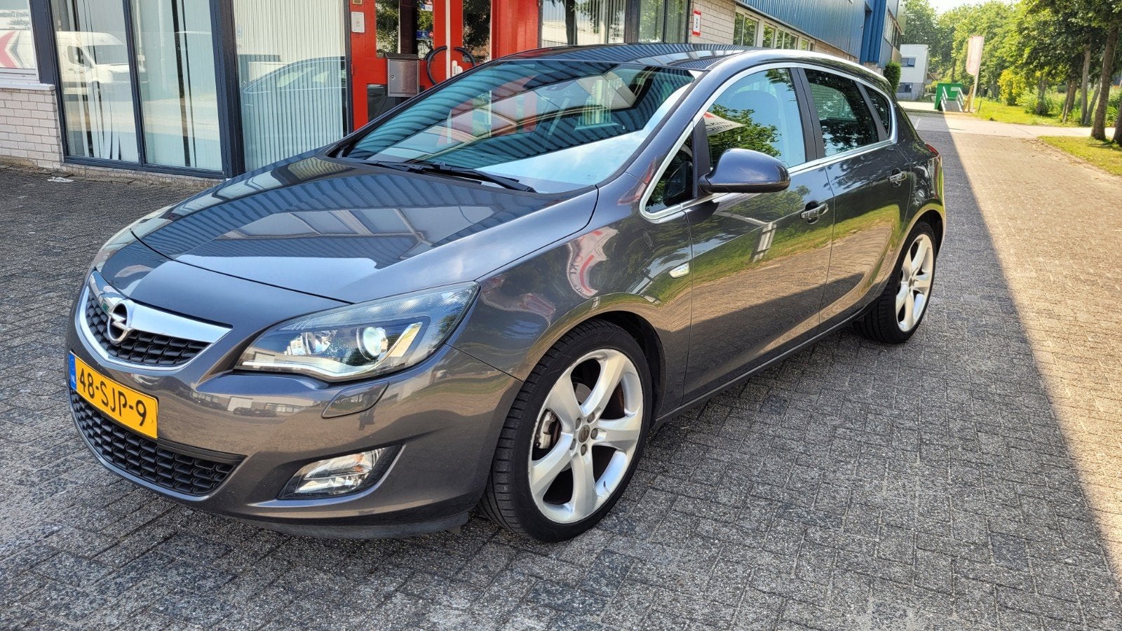 Opel Astra 1.4 Turbo  Sport 103KW 5-D 2011 Grijs slechts 91k, Auto's, Voorwielaandrijving, Euro 5, Stof, 4 cilinders