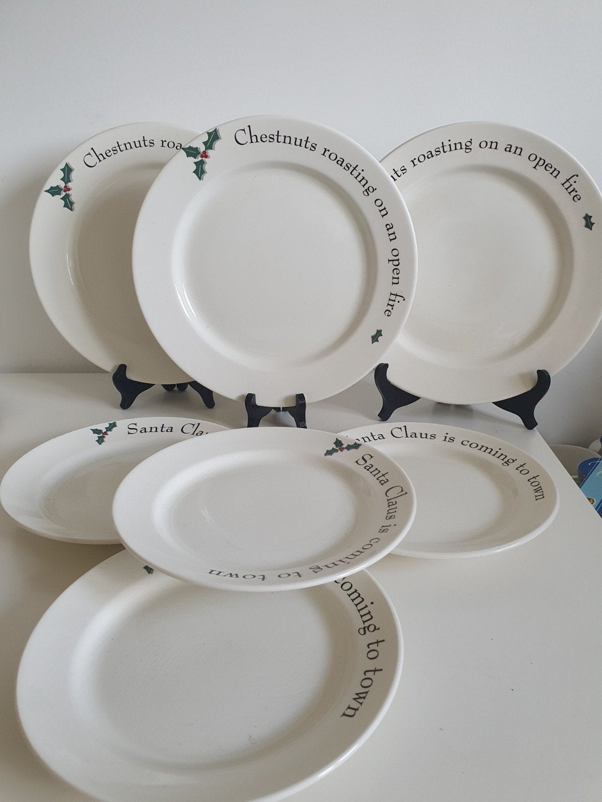 kerstservies "Santa Claus is coming to town", zgan, Ophalen of Verzenden, Zo goed als nieuw