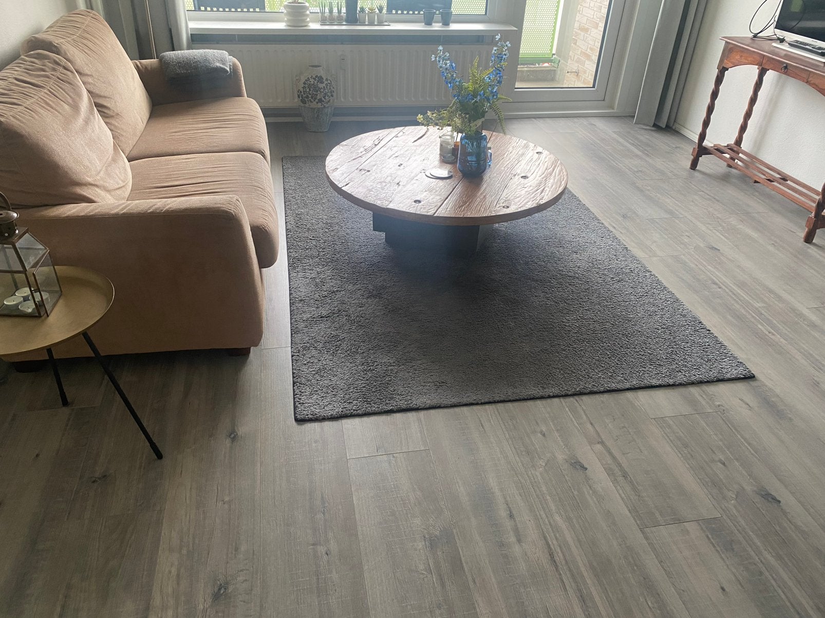Salontafel en tweezitbank, Ophalen, 100 tot 150 cm, 50 tot 100 cm, Zo goed als nieuw