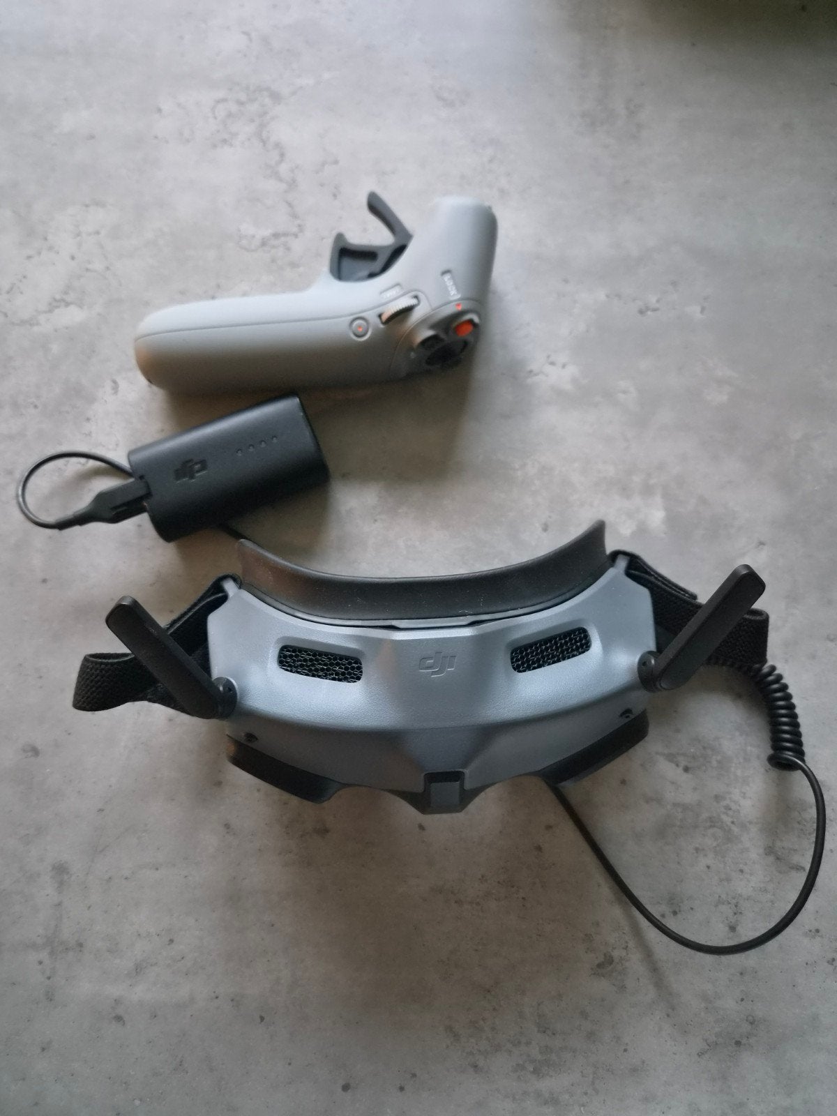 DJI Goggles 2 + RC Motion 2 | Compleet | Zo goed als nieuw, Ophalen of Verzenden, Zo goed als nieuw