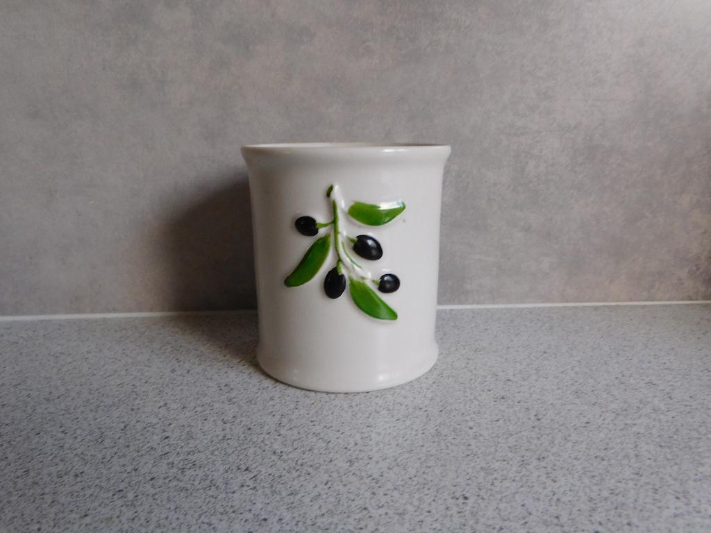 Pot 10x10,5 cm. Olive Revol France, Keramiek, Overige typen, Ophalen of Verzenden, Zo goed als nieuw