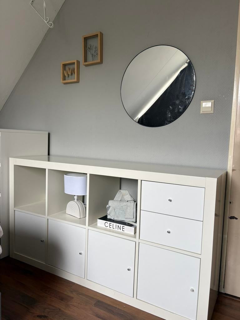 Witte IKEA KALLAX kast (4x2) inclusief 4 deurtjes en 2 lades, Gebruikt, 100 tot 150 cm, Ophalen of Verzenden, Minder dan 150 cm