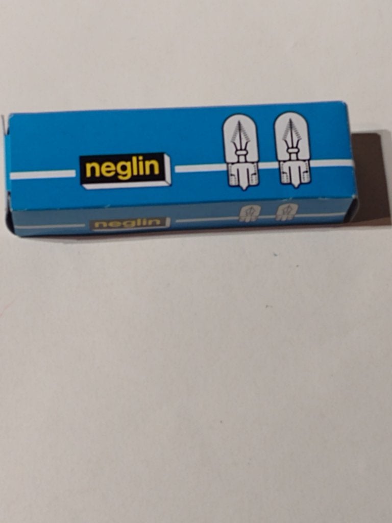 Philips halogen verlichting H 4 gold 12 V. 60 W - Neglin lam, Auto-onderdelen, Ophalen, Nieuw