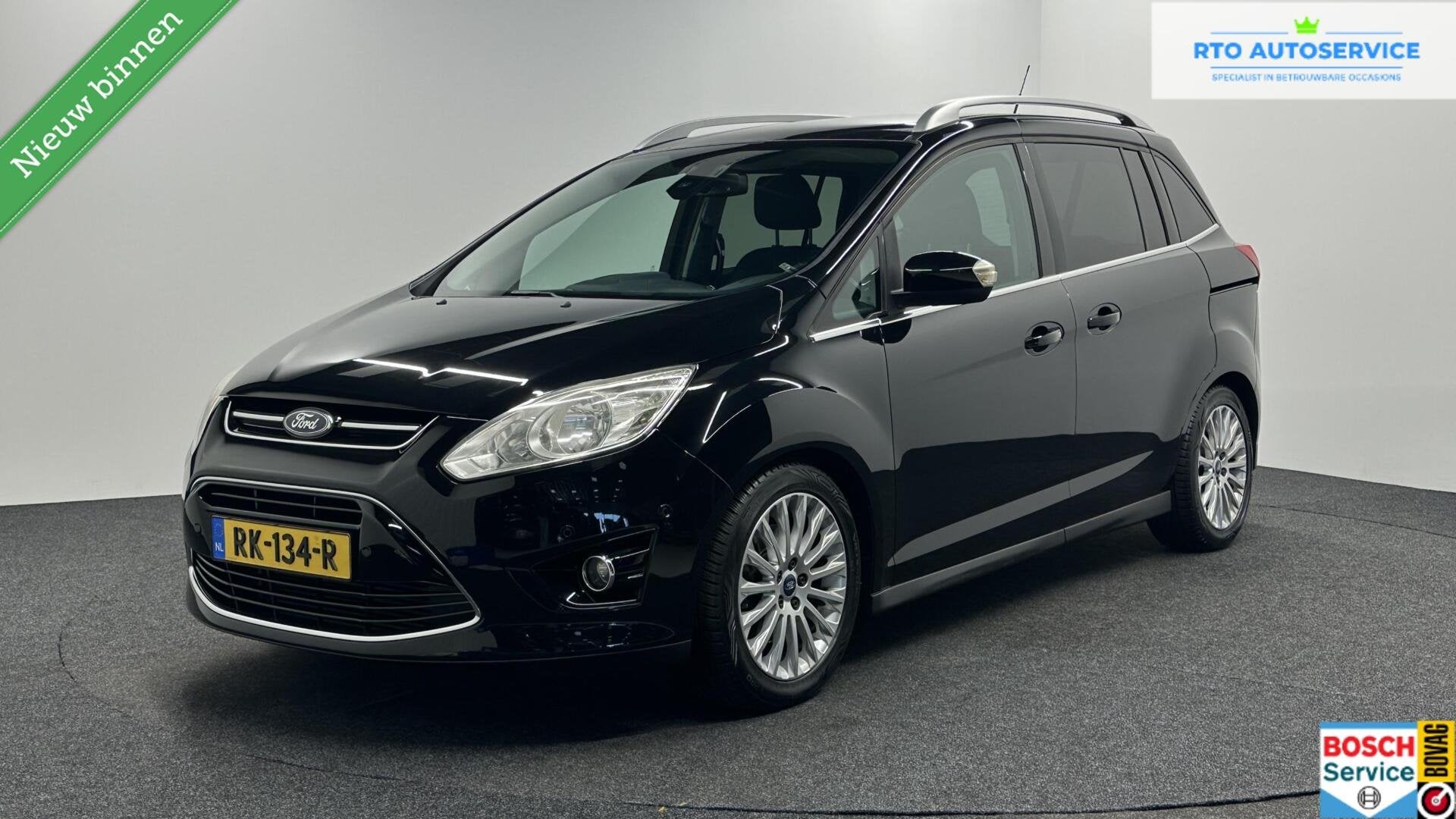 Ford Grand C-Max 1.6 SCTi Titanium 7p. TREKHAAK ECC CRUISE L, Auto's, Voorwielaandrijving, Stof, Gebruikt, Zwart