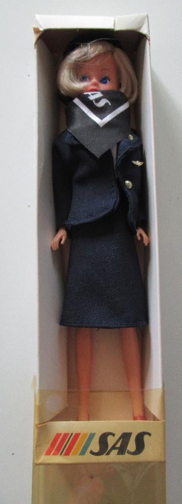 SAS Stewardess 24 cm. lengte, Verzamelen, Poppen, Nieuw, Pop, Ophalen