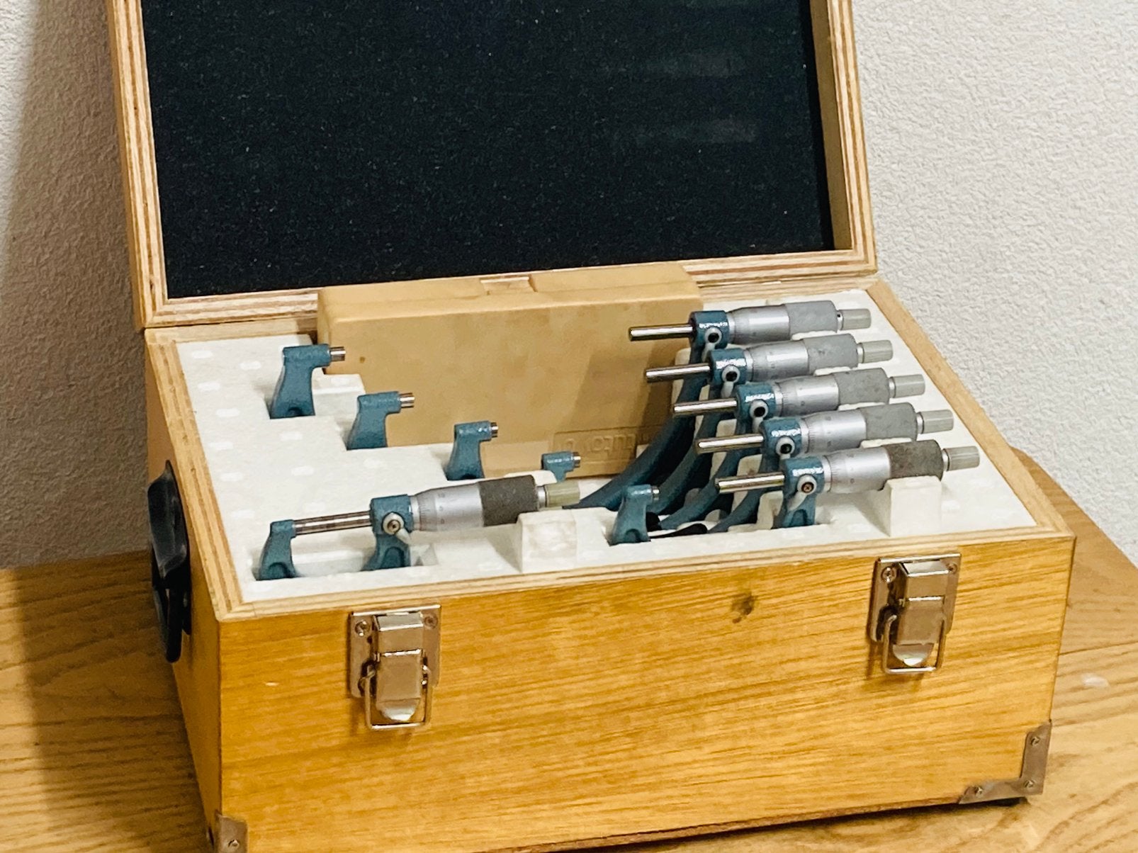 Mitutoyo micrometers 0-150x0.01 mm draaibank freesbank, Ophalen of Verzenden, Zo goed als nieuw, Metaaldraaibank