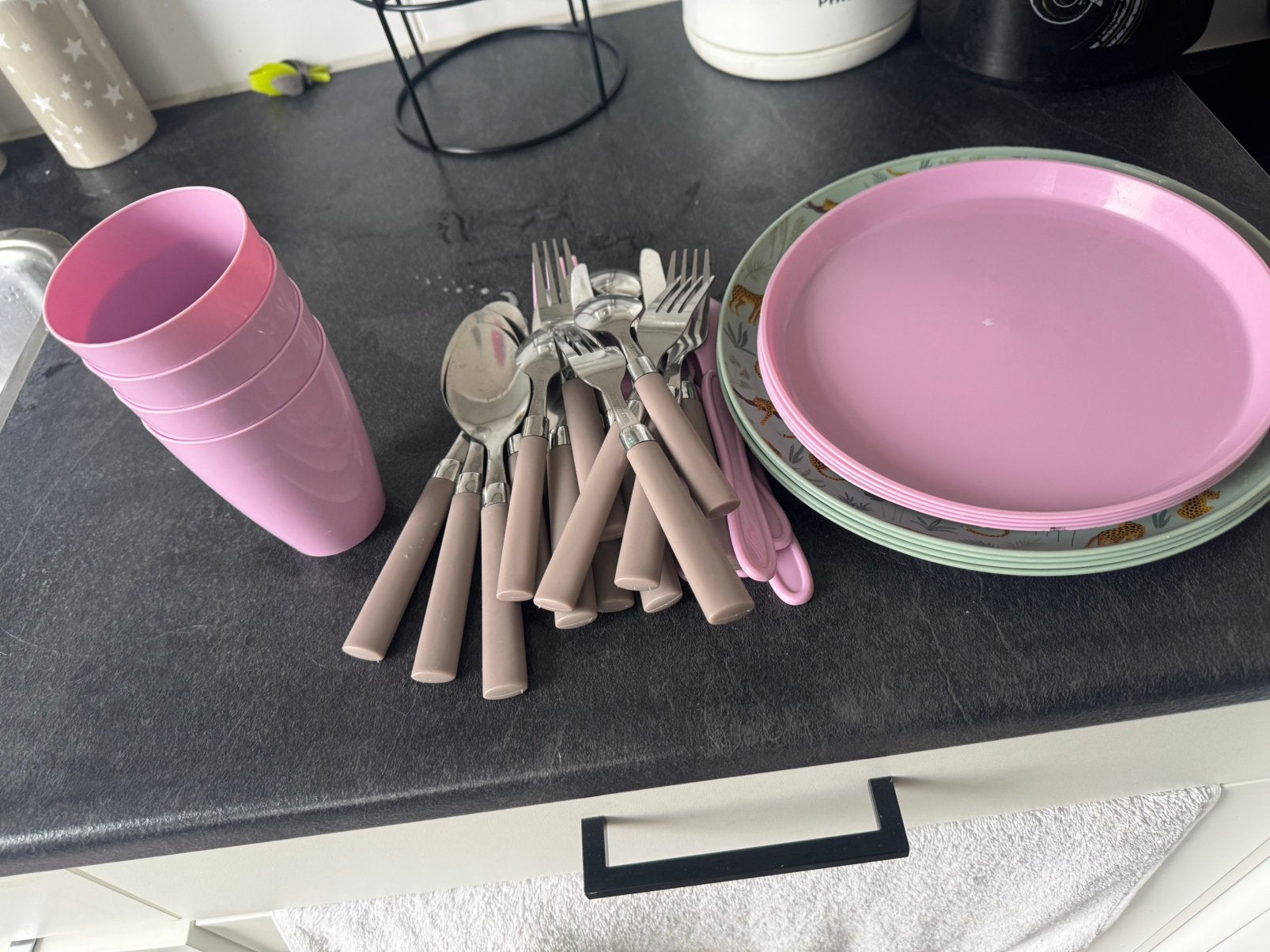 Lichtgewicht camping/ picknicken spullen, Ophalen, Zo goed als nieuw, Zwart, Handen en Nagels