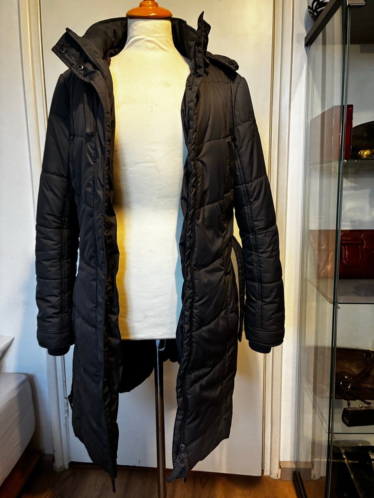 QS by s.  OLIVER Lange Gewatteerde grijze  jas maat L, Kleding | Dames, Ophalen of Verzenden, Zo goed als nieuw, Maat 42/44 (L)