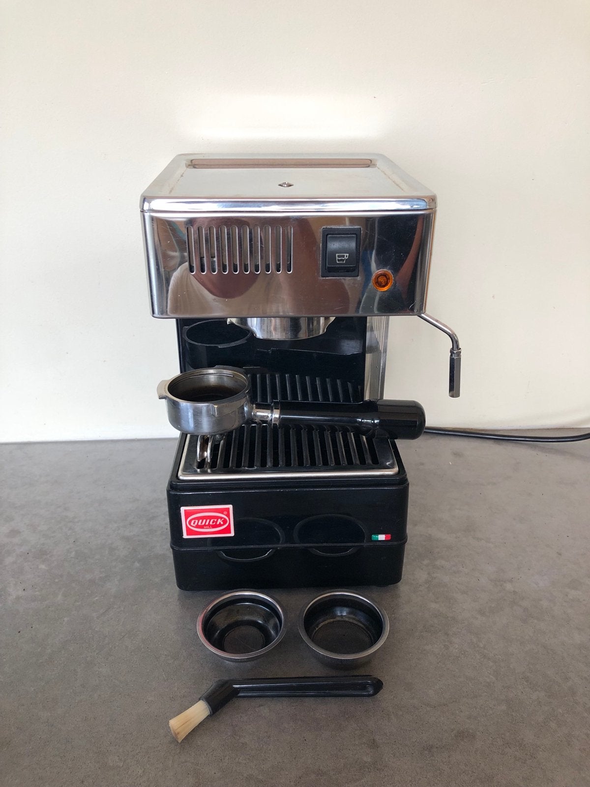 Quickmill 820 Espressomachine, Witgoed en Apparatuur, Ophalen, Espresso apparaat, Gemalen koffie, Zo goed als nieuw