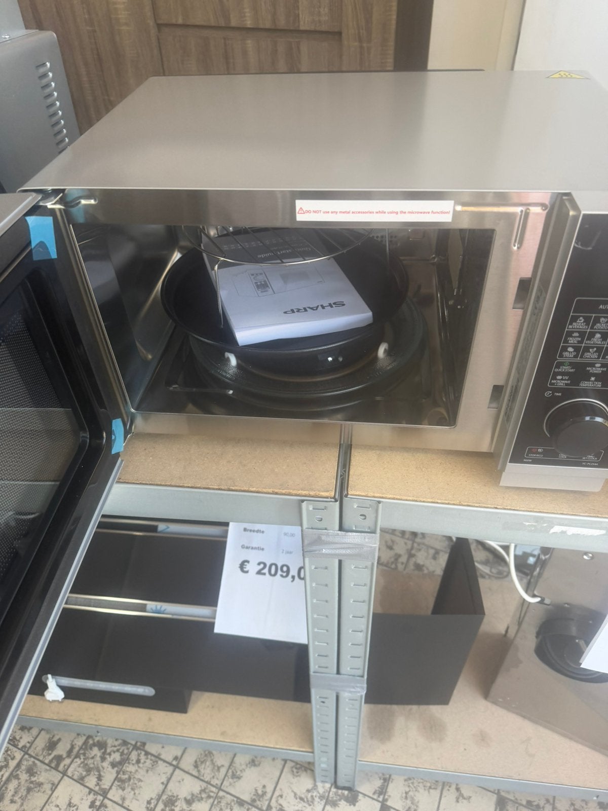 Combimagnetron 25 liter nieuw vrijstaand, Combimagnetron, Hete lucht, Nieuw, Draaiplateau