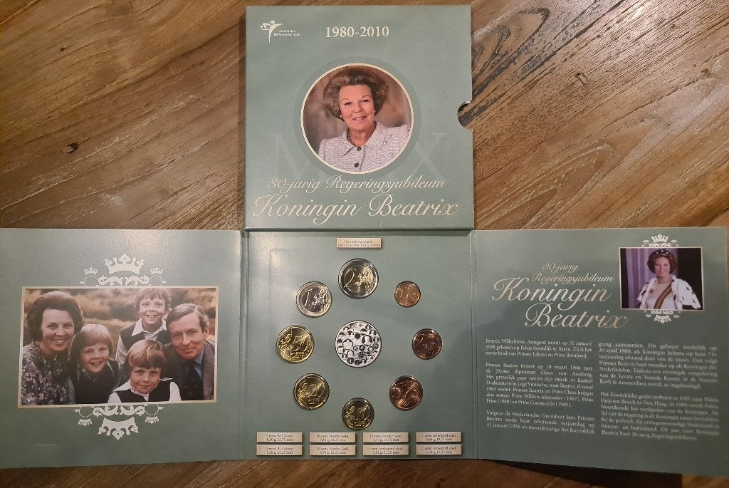 2010 Themaset 30-jarig Regeringsjubileum Koningin Beatrix BU, Setje, Koningin Beatrix, Zilver, Euro's
