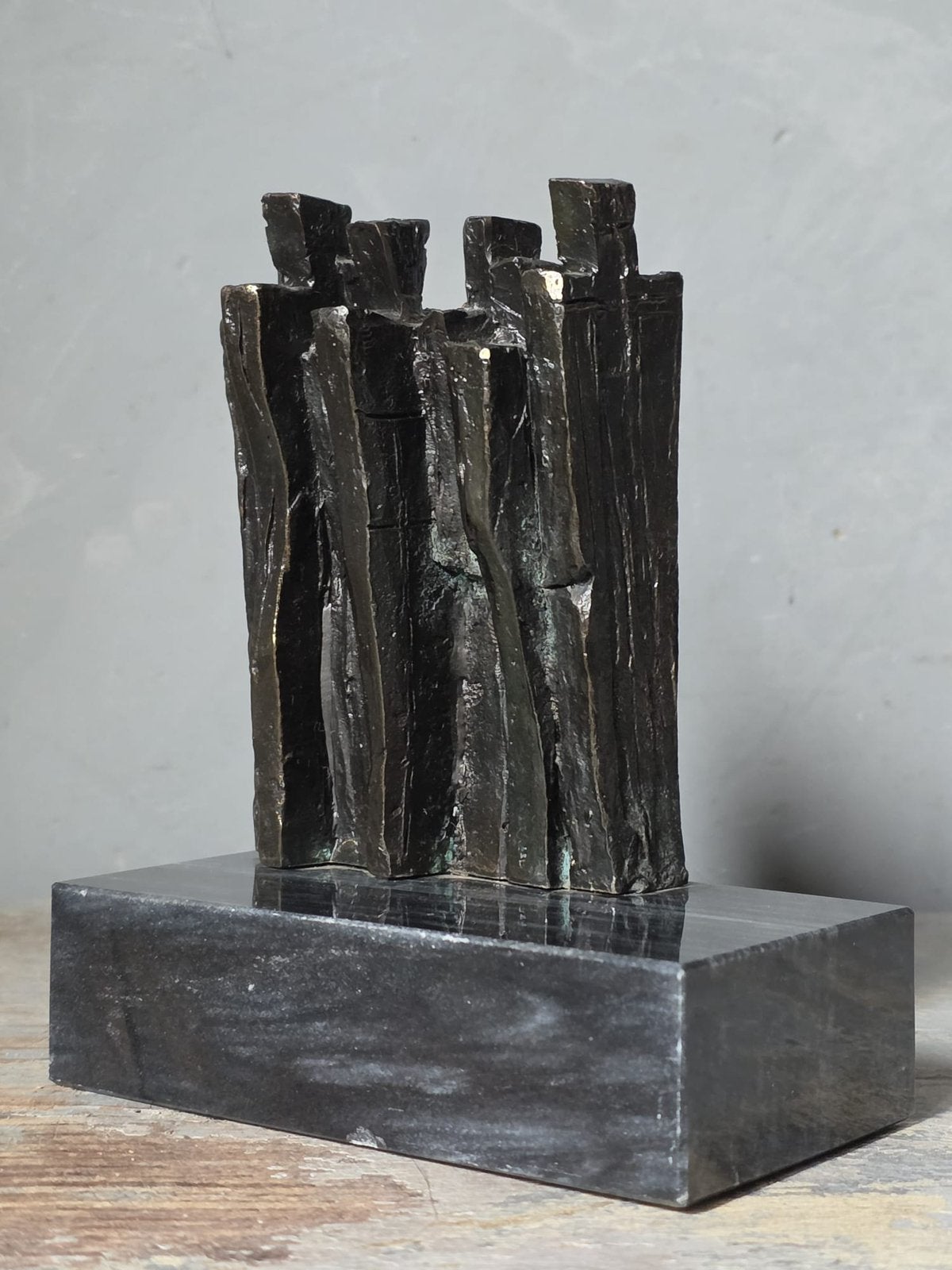 Bronzen beeld (frans steginga) gebundelde kracht, Ophalen of Verzenden, Brons