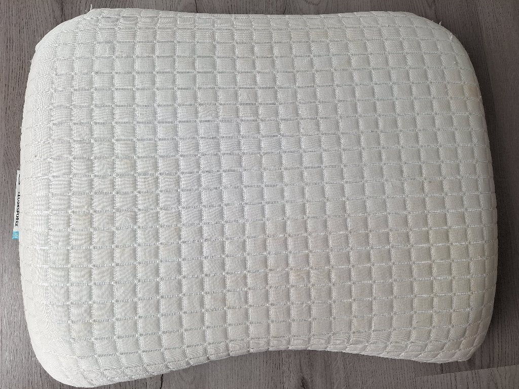 Ikea verkoelend hoofdkussen 50 x 60, Eenpersoons, Wit, Ophalen of Verzenden, Zo goed als nieuw