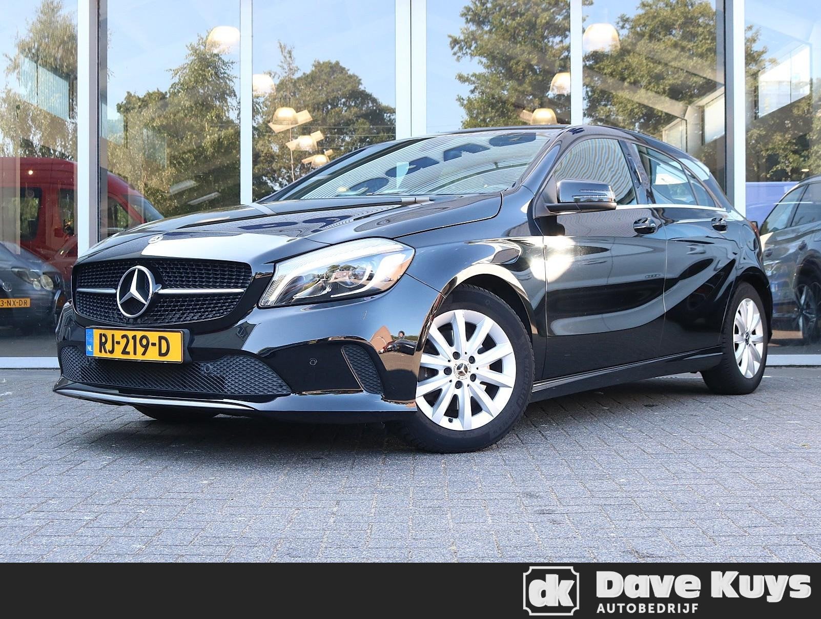 Mercedes-Benz A-klasse 180 Business Solution Camera | Stoelv, Auto's, 12 maanden, Gebruikt, 4 cilinders, Leder en Stof
