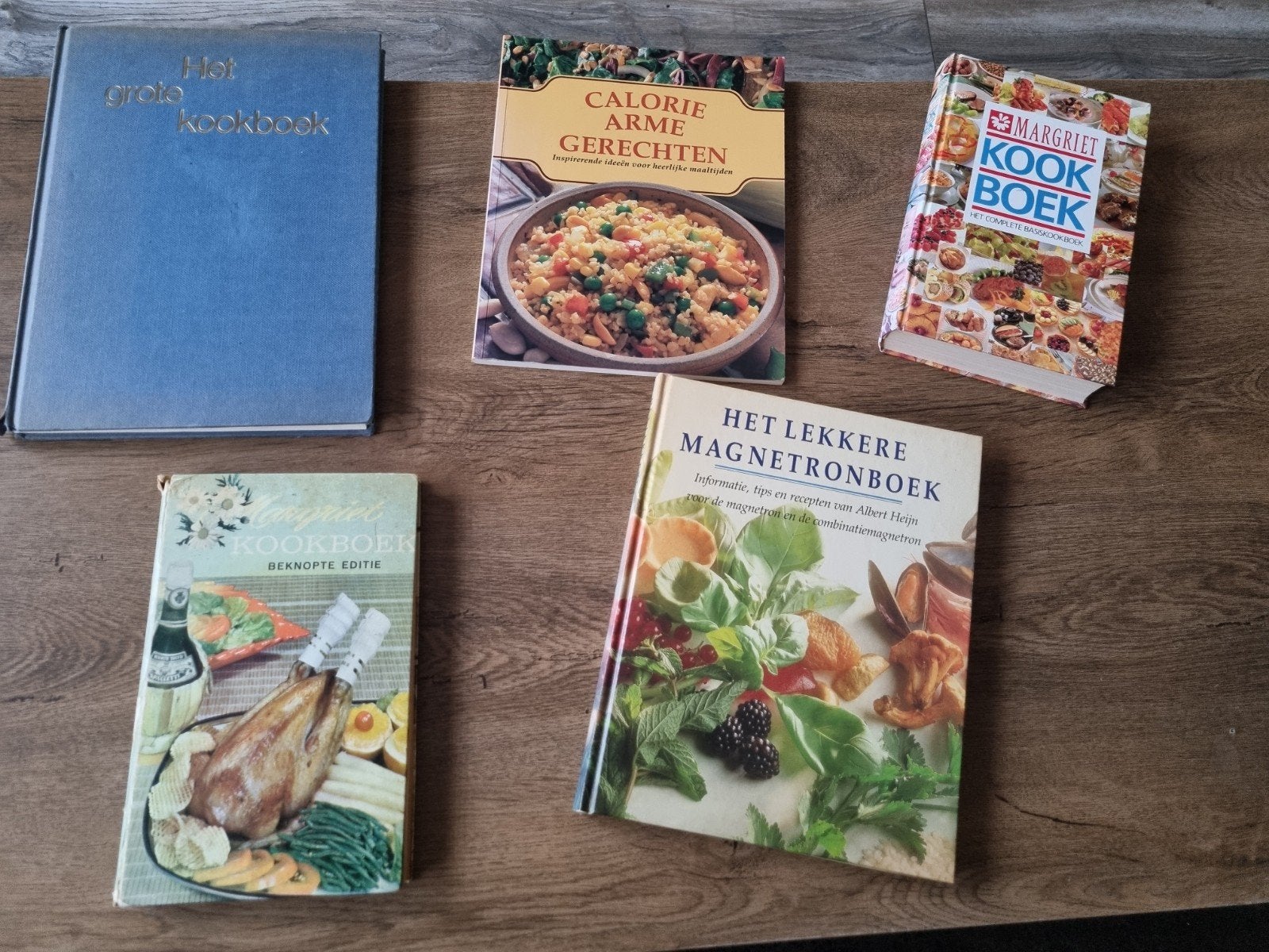 Klassieke kookboeken, Ophalen of Verzenden, Gelezen