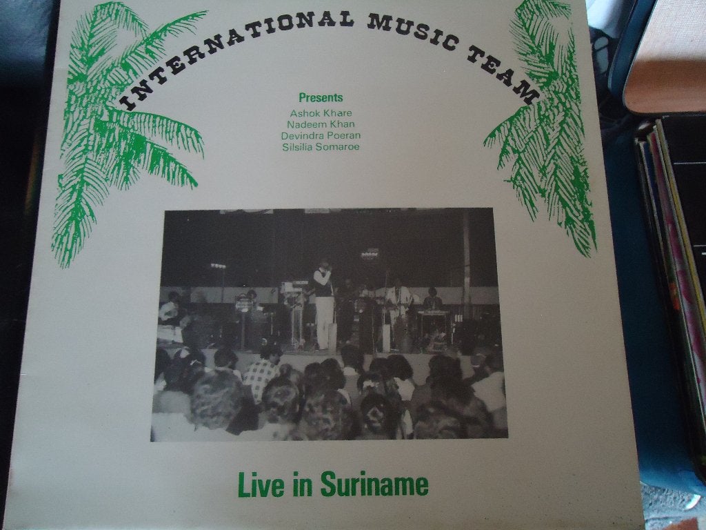 international music team live in Suriname, Cd's en Dvd's, Vinyl | Wereldmuziek, Ophalen of Verzenden, Zo goed als nieuw, 12 inch