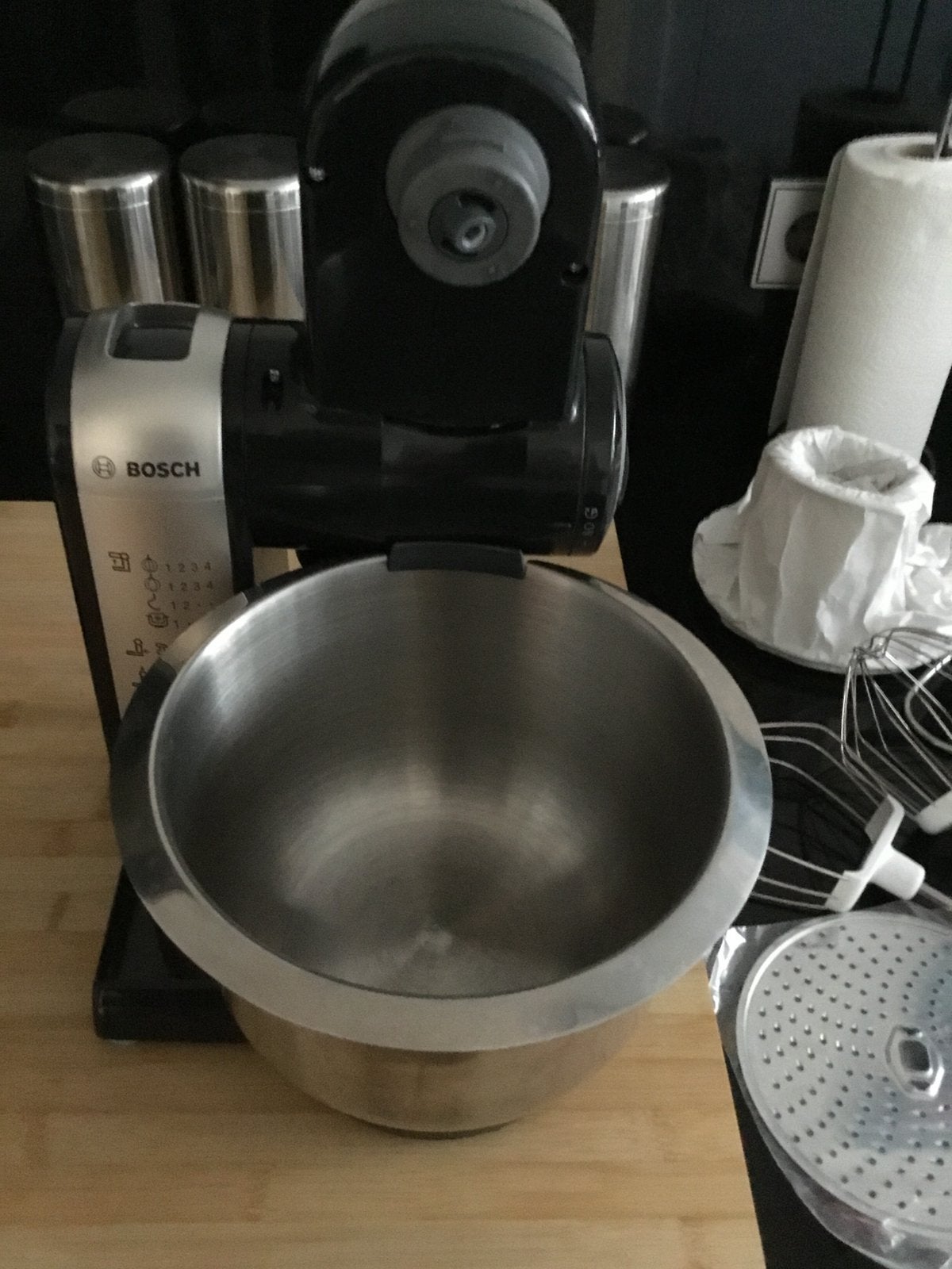 NIEUWE VEELZIJDIGE BOSCH KEUKENMACHINE COMPLEET, Nieuw, Ophalen of Verzenden, Vaatwasserbestendig, 3 snelheden of meer