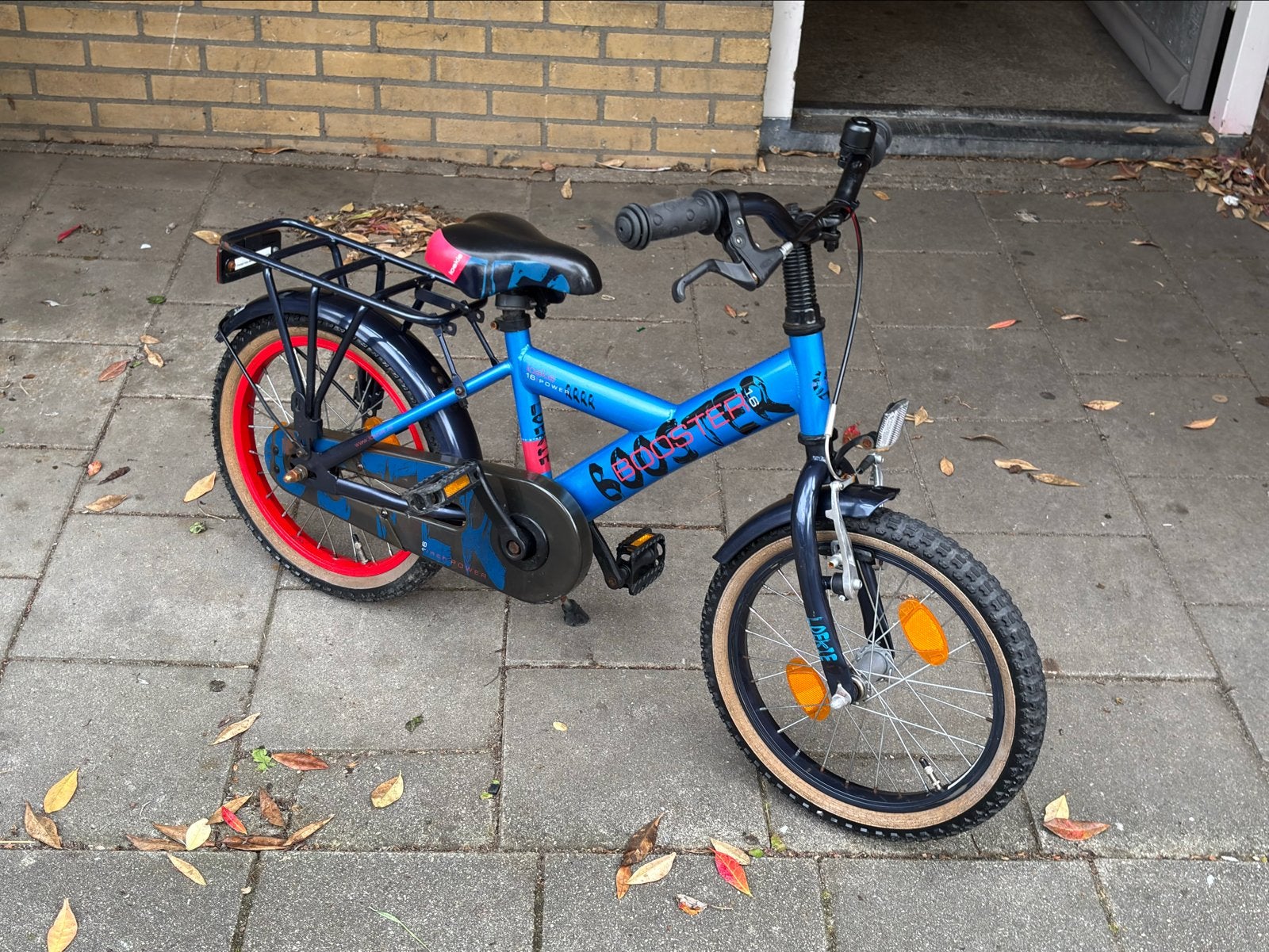 Loekie Booster 16 inch kinderfiets, Fietsen en Brommers, Fietsen | Kinderfietsjes, Ophalen, Gebruikt, Terugtraprem, 16 tot 20 inch