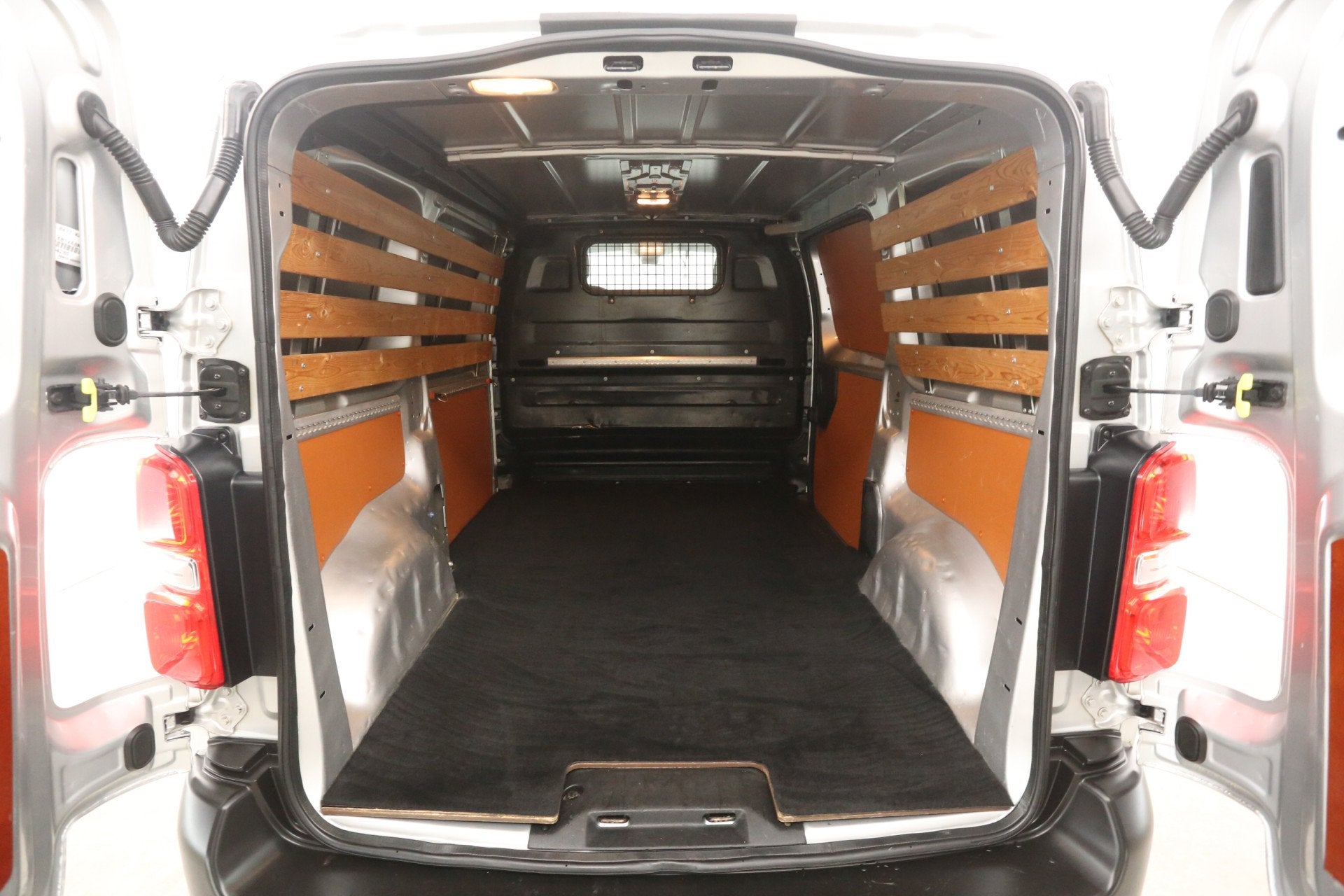 Peugeot Expert Citroën Jumpy 1.6 BlueHDI L2H1 | Marge | Cli, Auto's, Bestelauto's, Voorwielaandrijving, Stof, Euro 6, 4 cilinders