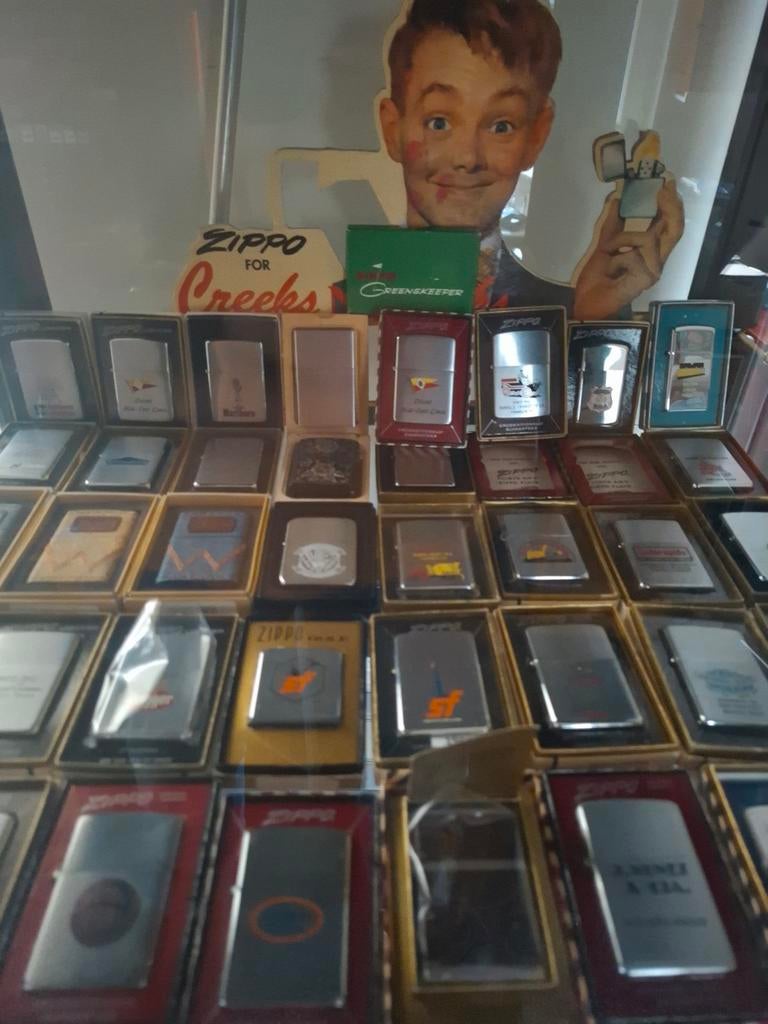 Te koop gevraagd: Grote verzamelingen Zippo aanstekers, Ophalen, Gebruikt, Aansteker