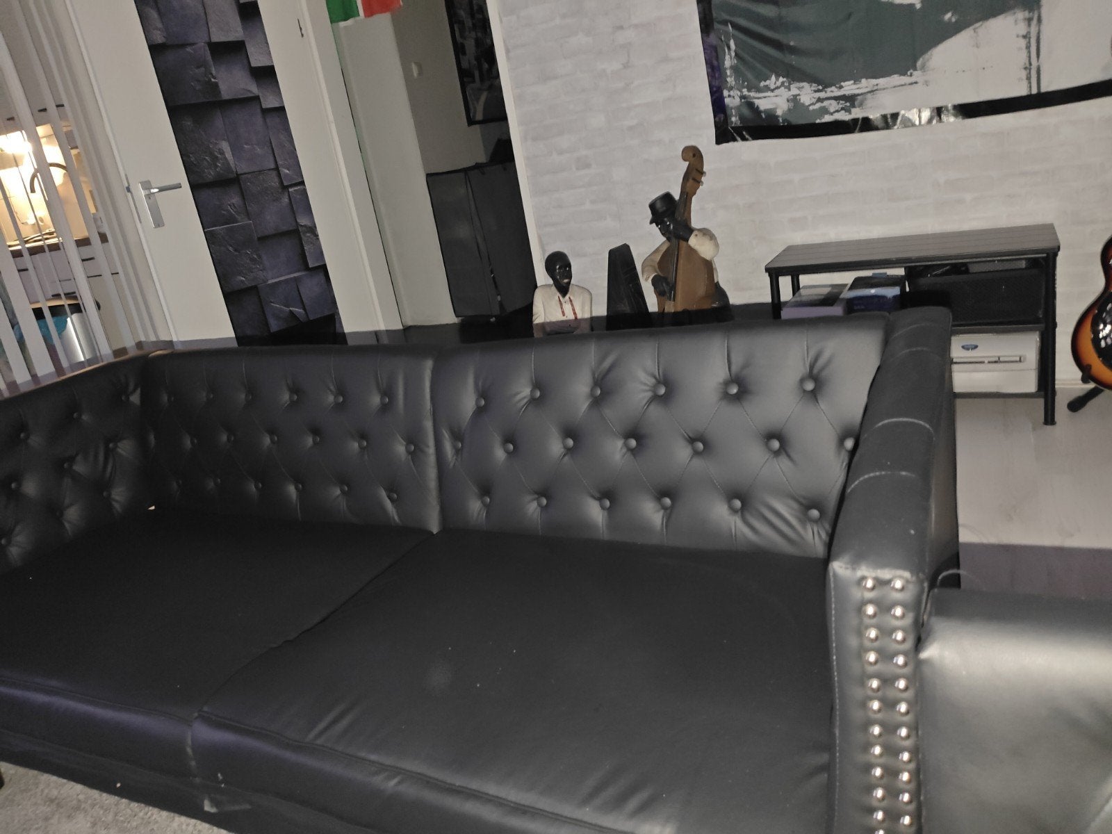 4mnd jonge set 2,en3 zits Chesterfield look zwart, Ophalen, Zo goed als nieuw, 75 tot 100 cm