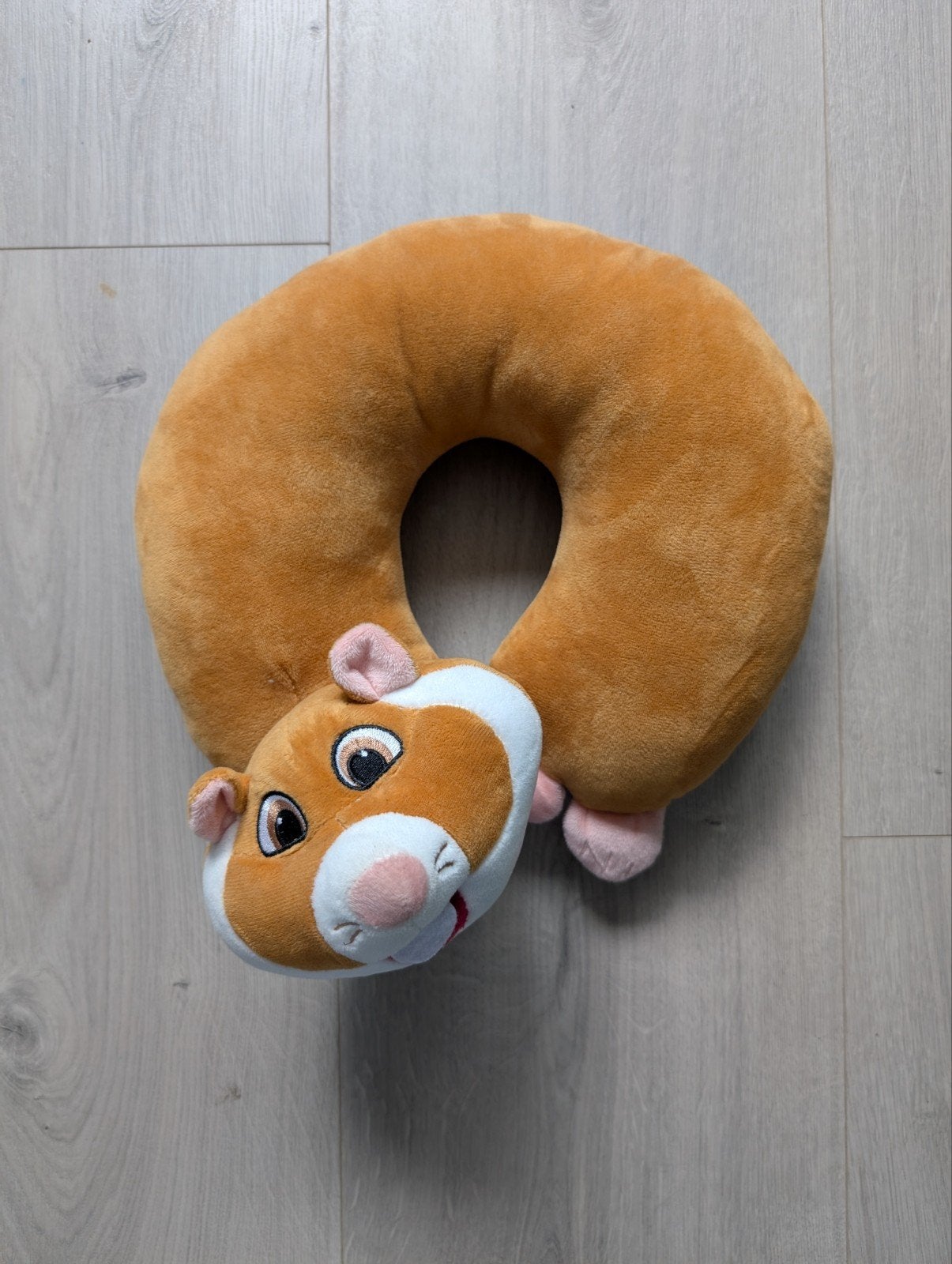 Zachte hamster reiskussen/nekkussen - super comfortabel, Hamster, Ophalen of Verzenden, Zo goed als nieuw, Middelgroot (20 tot 80 cm)