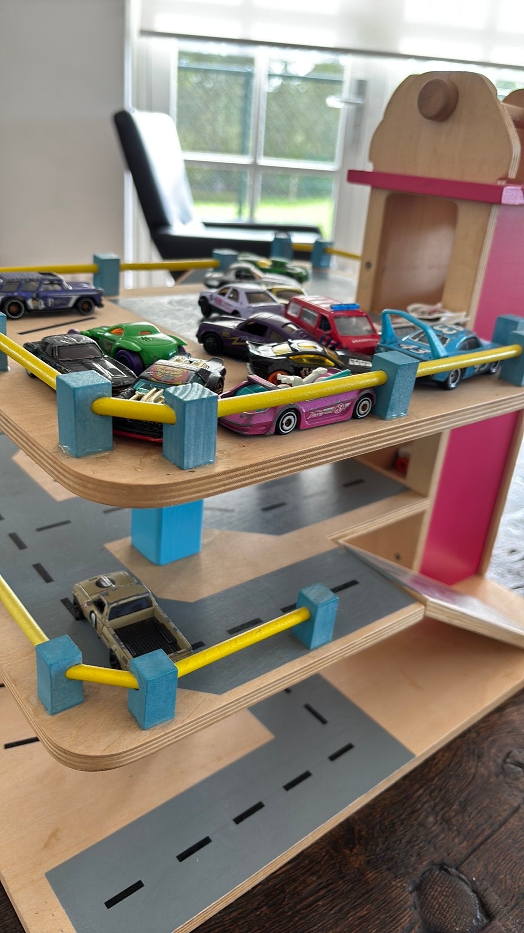 Autogarage met 14 auto’s, Ophalen of Verzenden, Zo goed als nieuw