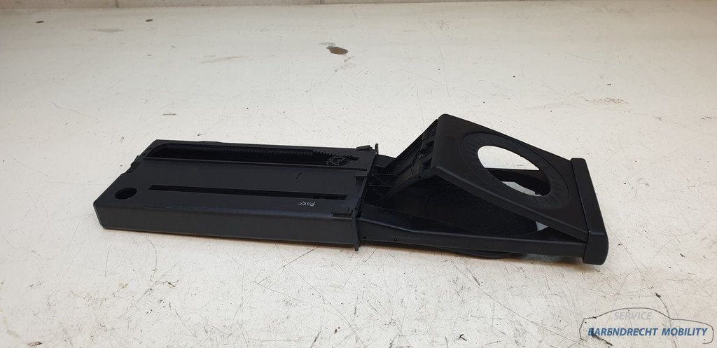 Verlichte bekerhouder Audi A3 8P 8P0862534C cupholder origin, Auto-onderdelen, Interieur en Bekleding, Gebruikt, AUDI AG, Auto-Union-Strasse 1
85045  Ingolstadt, DE