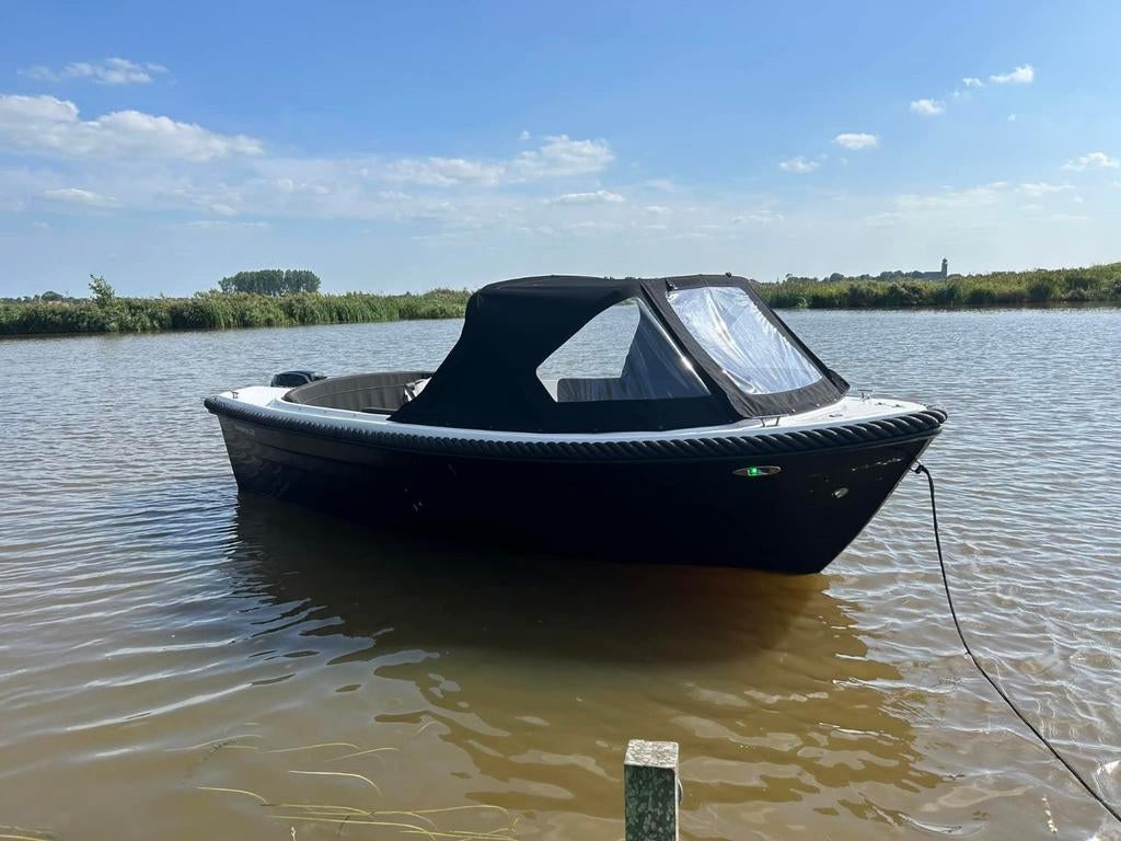 Trendship 530 inclusief 30 pk Suzuki nieuwstaat sloep, Watersport en Boten, Sloepen, 10 tot 30 pk, Ophalen of Verzenden, Zo goed als nieuw
