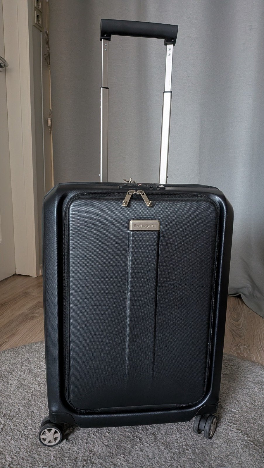Samsonite, handbagage koffer, met laptop vak, Ophalen, 50 tot 60 cm, Hard kunststof, Slot