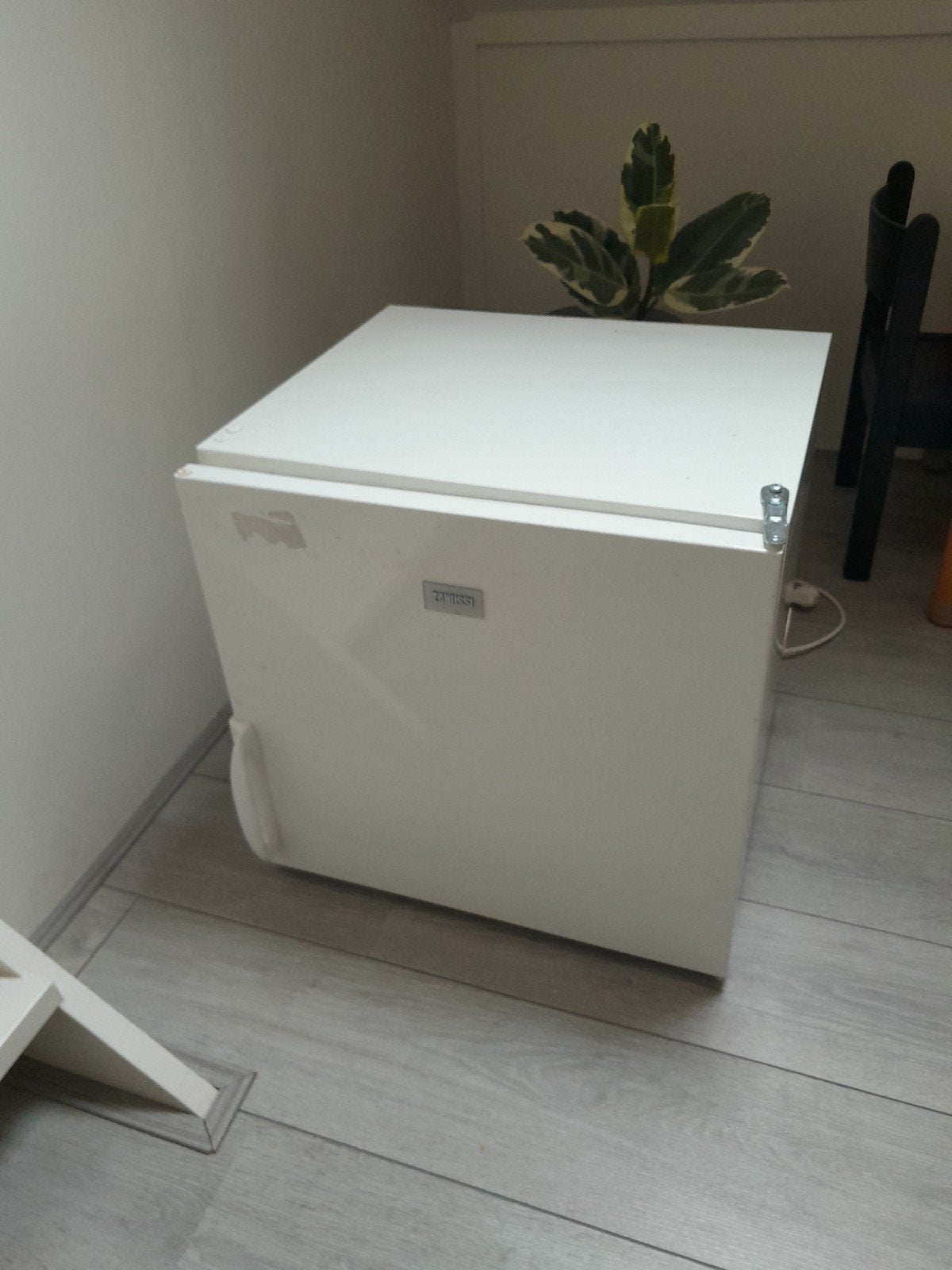 Zanussi koelkast tafelmodel met vriesvak, Ophalen of Verzenden, Gebruikt, Minder dan 60 cm, Minder dan 85 cm