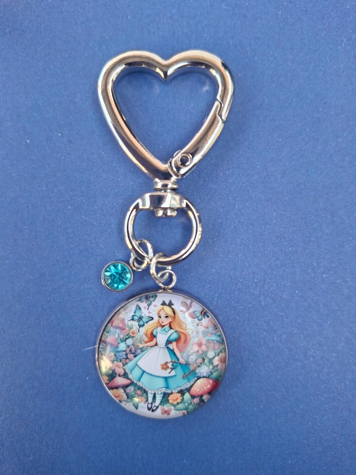 Sleutelhanger Alice in wonderland, Ophalen of Verzenden, Nieuw, Knuffel of Figuurtje