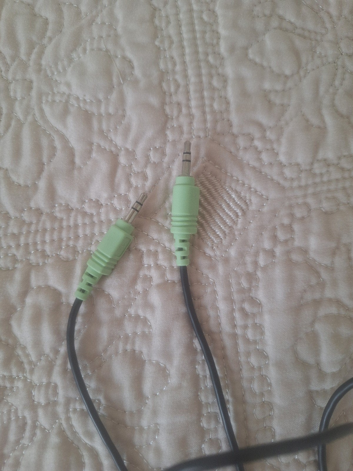 Audio kabel 3.5mm jack naar 3.5mm jack, Ophalen of Verzenden, Gebruikt, Minder dan 2 meter, Overige kabels
