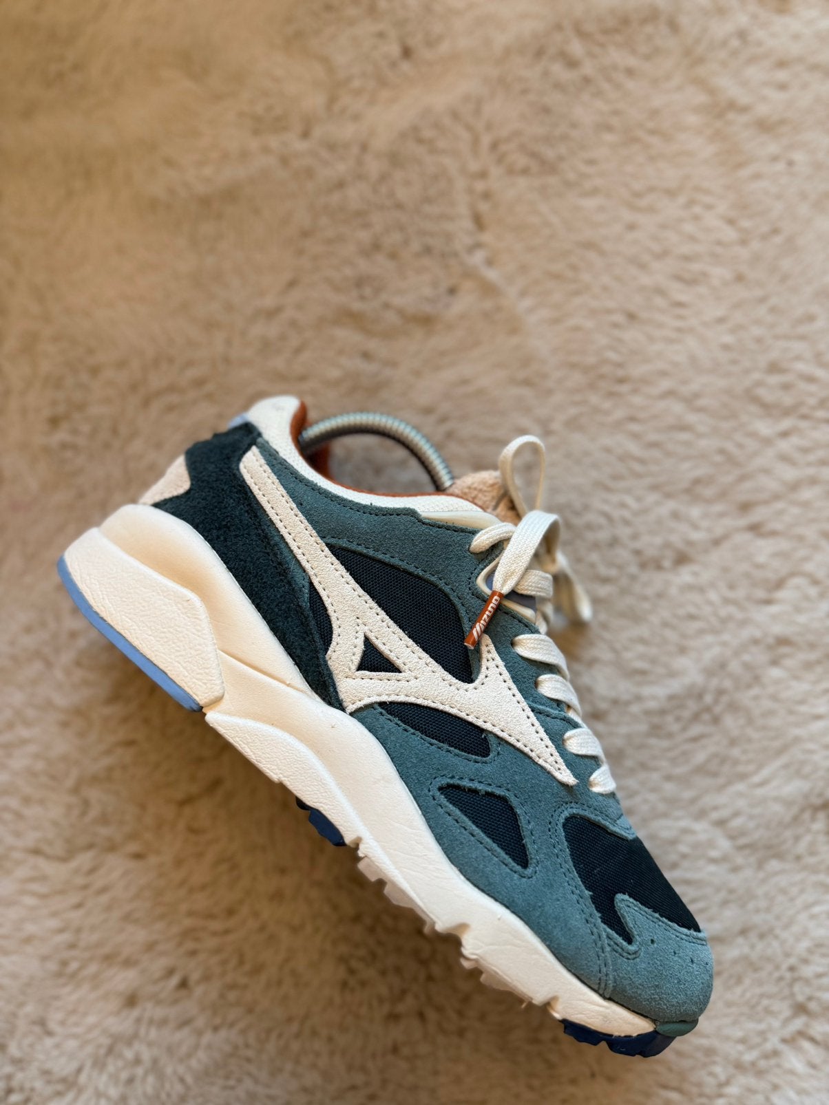 Mizuno sky medal s green 39, Ophalen of Verzenden, Groen, Sneakers of Gympen