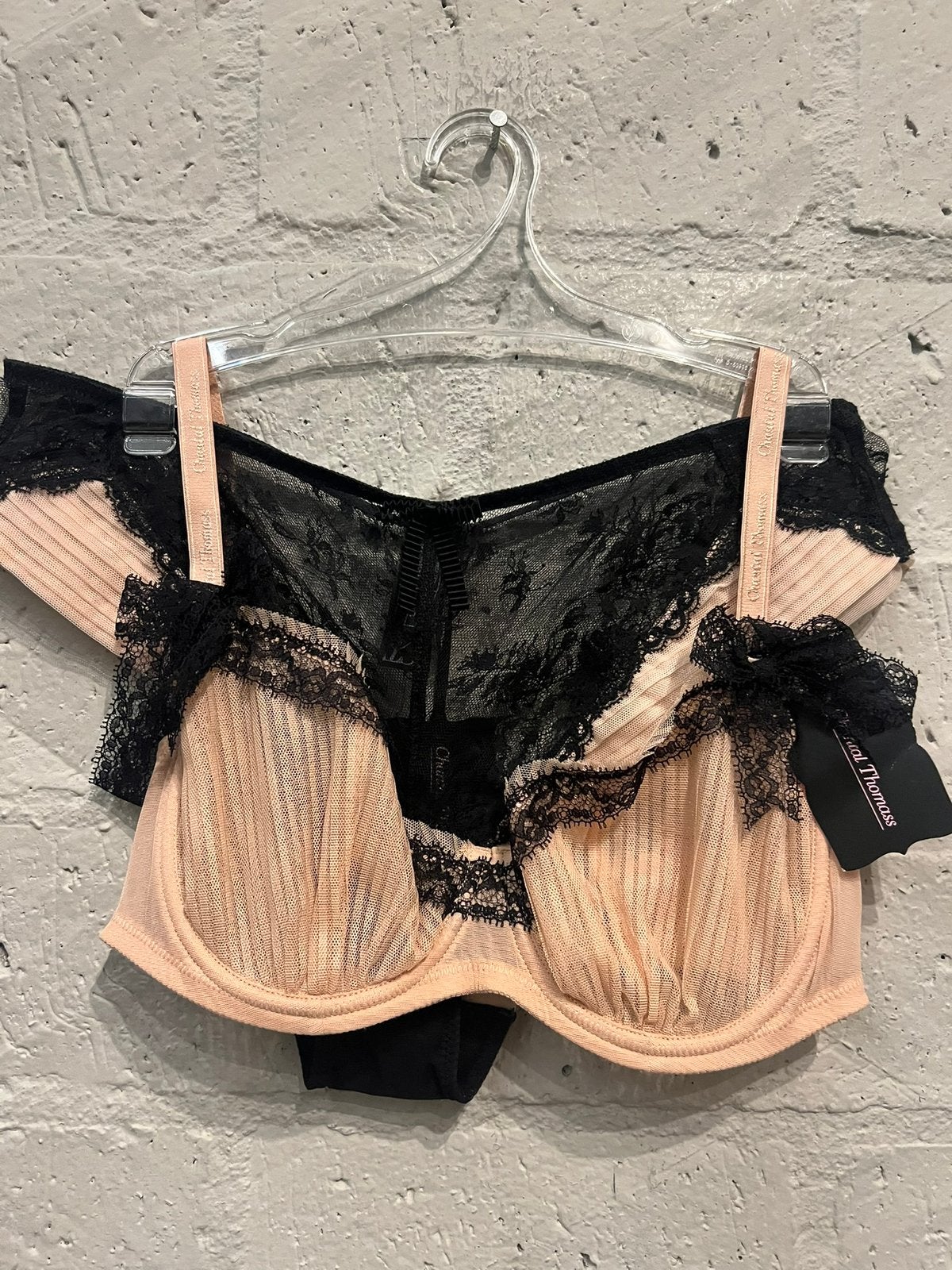 Chantal Thomass bh maat 70D string 38 NIEUW!! Set Nu €50,-, Ophalen of Verzenden, Setje