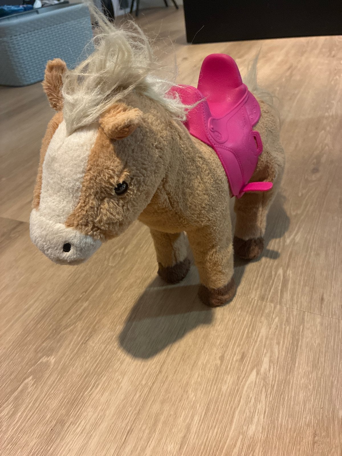 Schattig pluche paard met roze zadel babyborn, Ophalen of Verzenden, Gebruikt, Jongen of Meisje